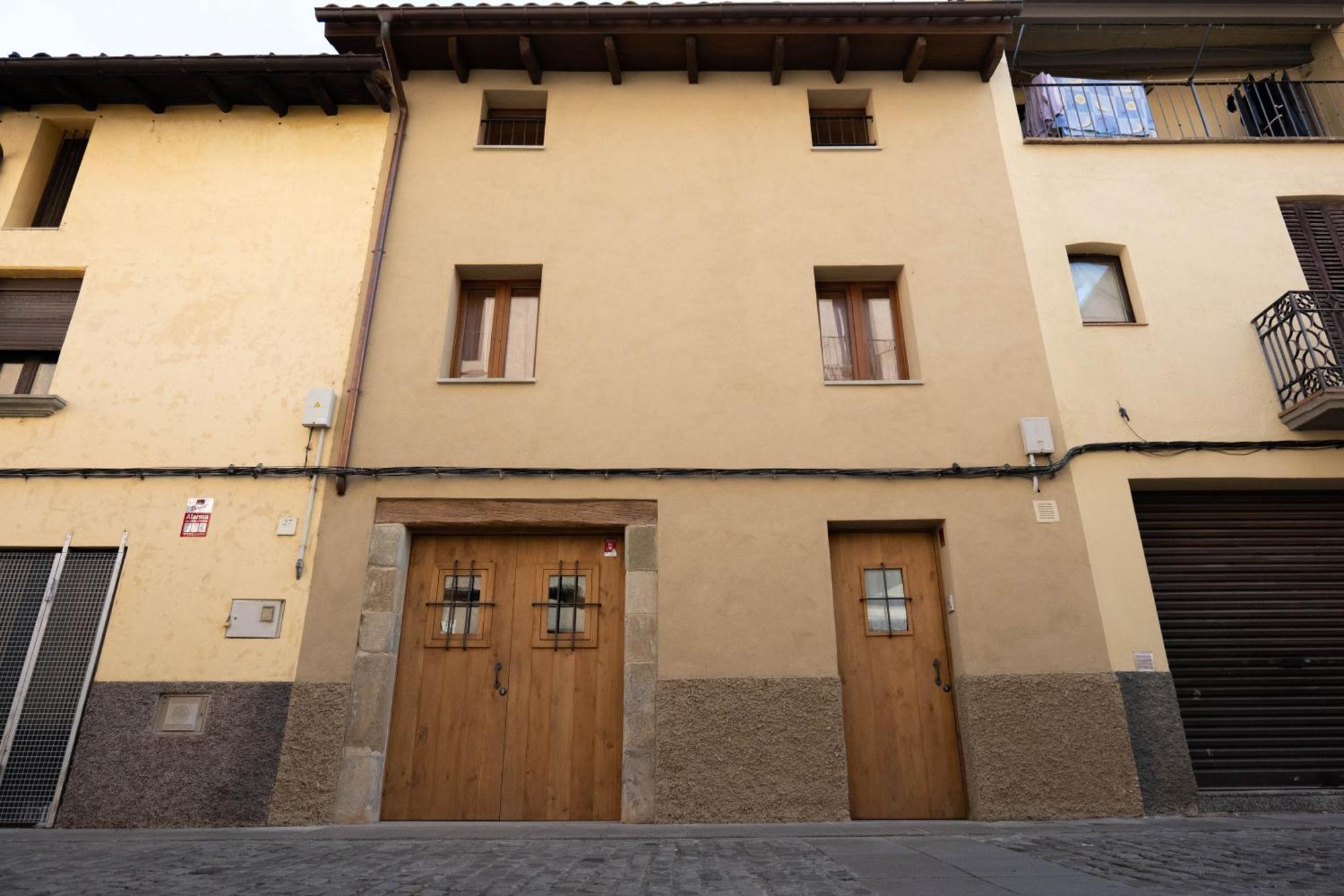 Appartamento Niu De Queralt Vic Esterno foto