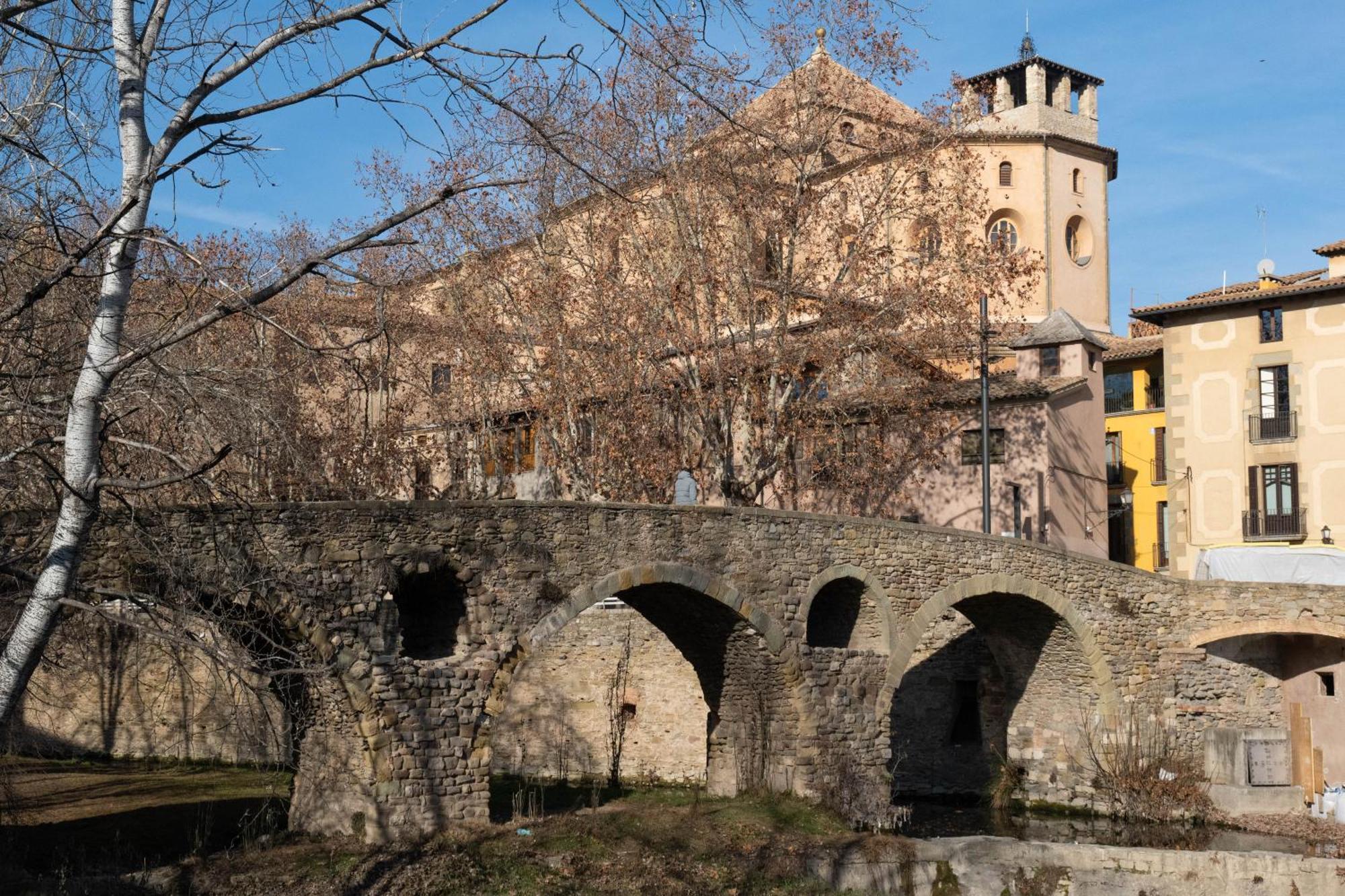Appartamento Niu De Queralt Vic Esterno foto